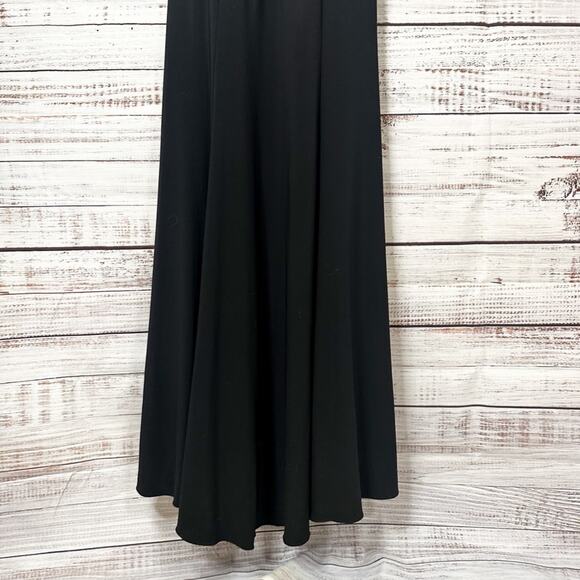 Xscape Black Gold Crystal Embellished Fit and Flare Evening Gown EUC, Size 2 - Picture 11 of 12